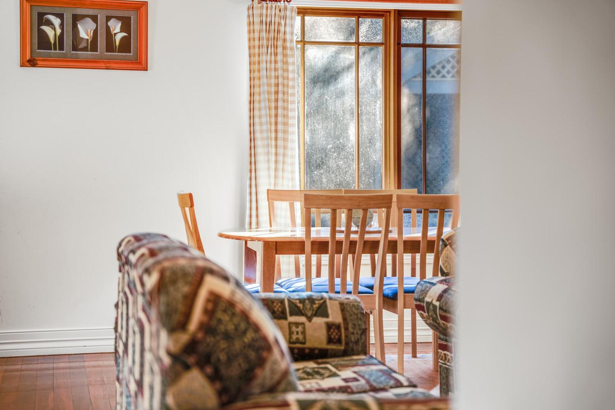 Whispering Pines Cottages เวนท์เวิร์ทฟอลส์ ห้อง รูปภาพ